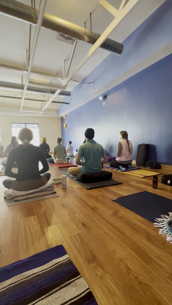  CITYOGA School of Yoga and Health