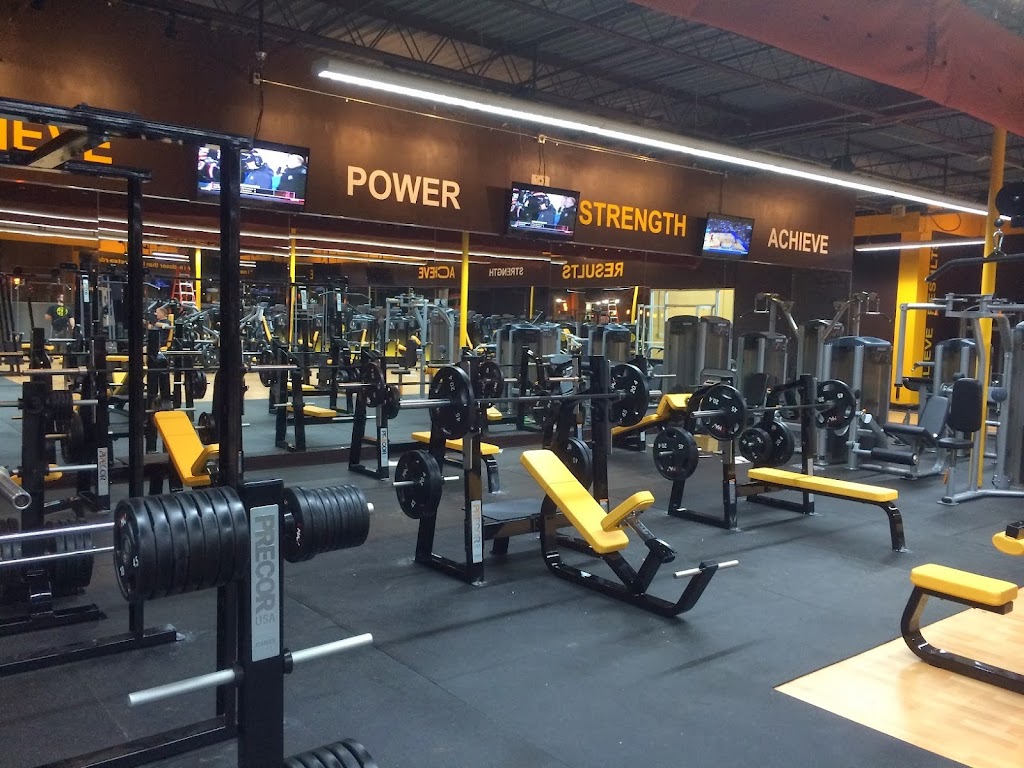  Gold's Gym Bellevue
