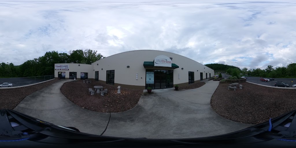  Life Fitness Management