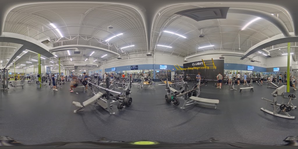  CLUB4 Fitness Madison