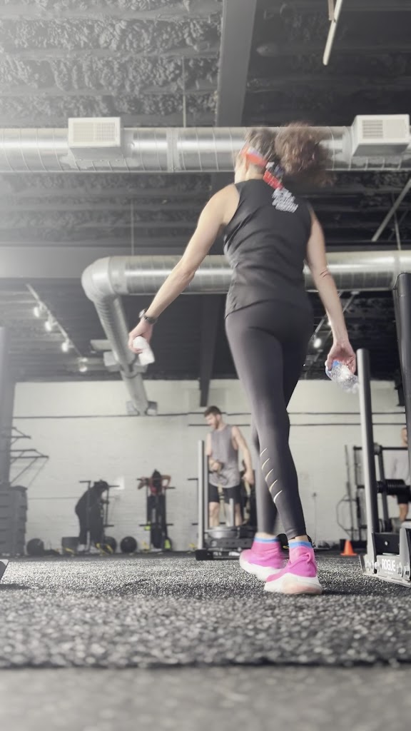  The Garage Chicago Gym - Group Training