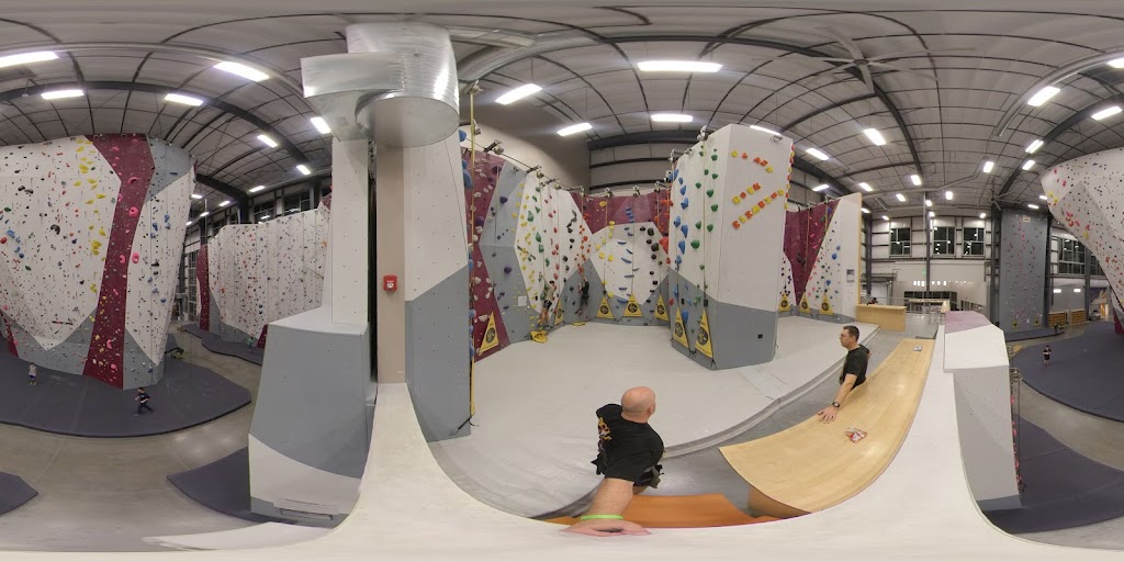  Momentum Indoor Climbing Katy