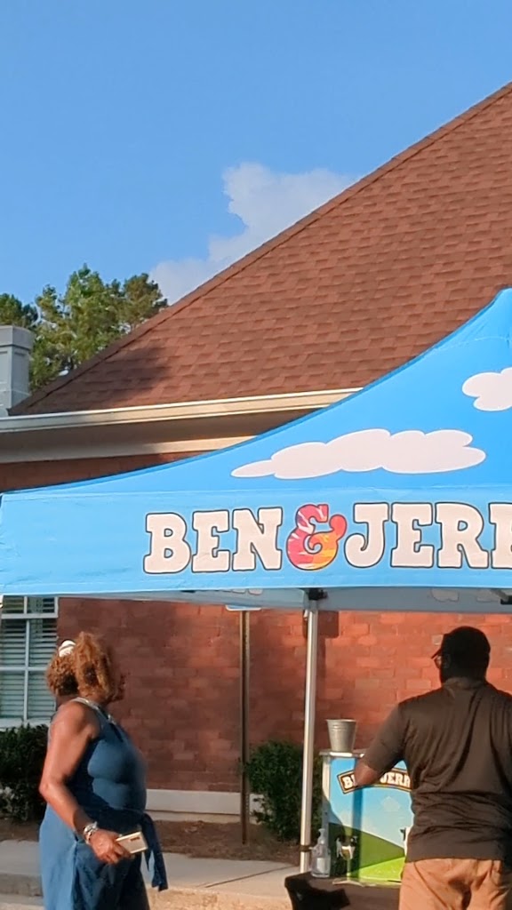  Regency Oaks Clubhouse