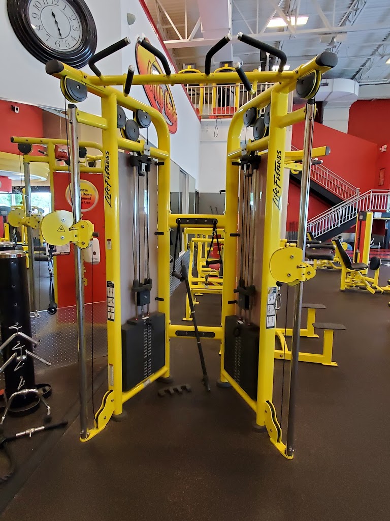  Retro Fitness