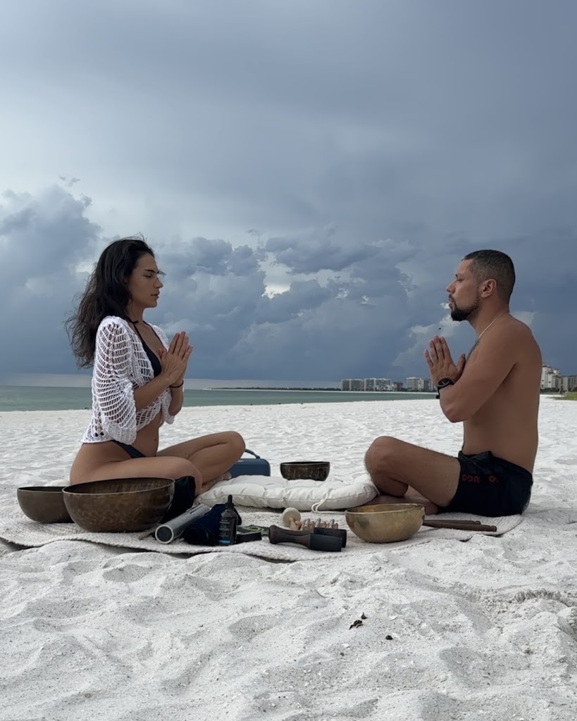  Breathe with Vitaliy - Yoga, Breathwork & Sound Therapy