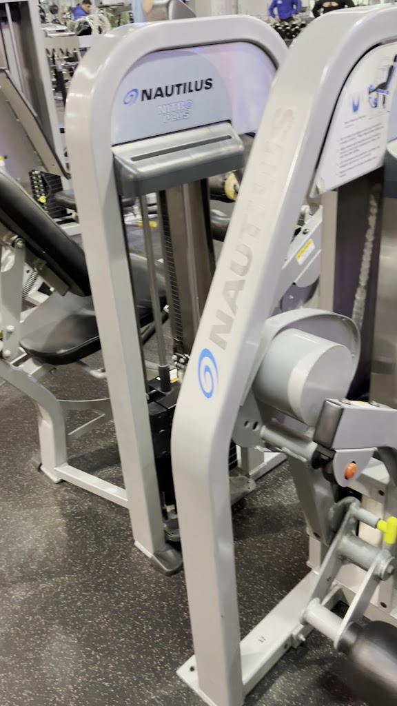  Genesis Health Clubs - Hutchinson