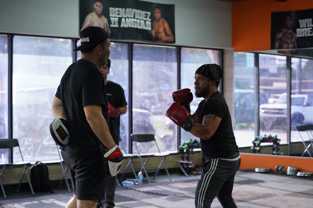  World Champion Raul Marquez Boxing Fitness Gym