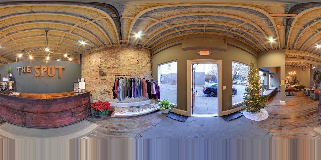  The Spot & Spot Stretch'd