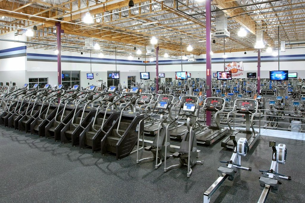  Crunch Fitness - Gresham