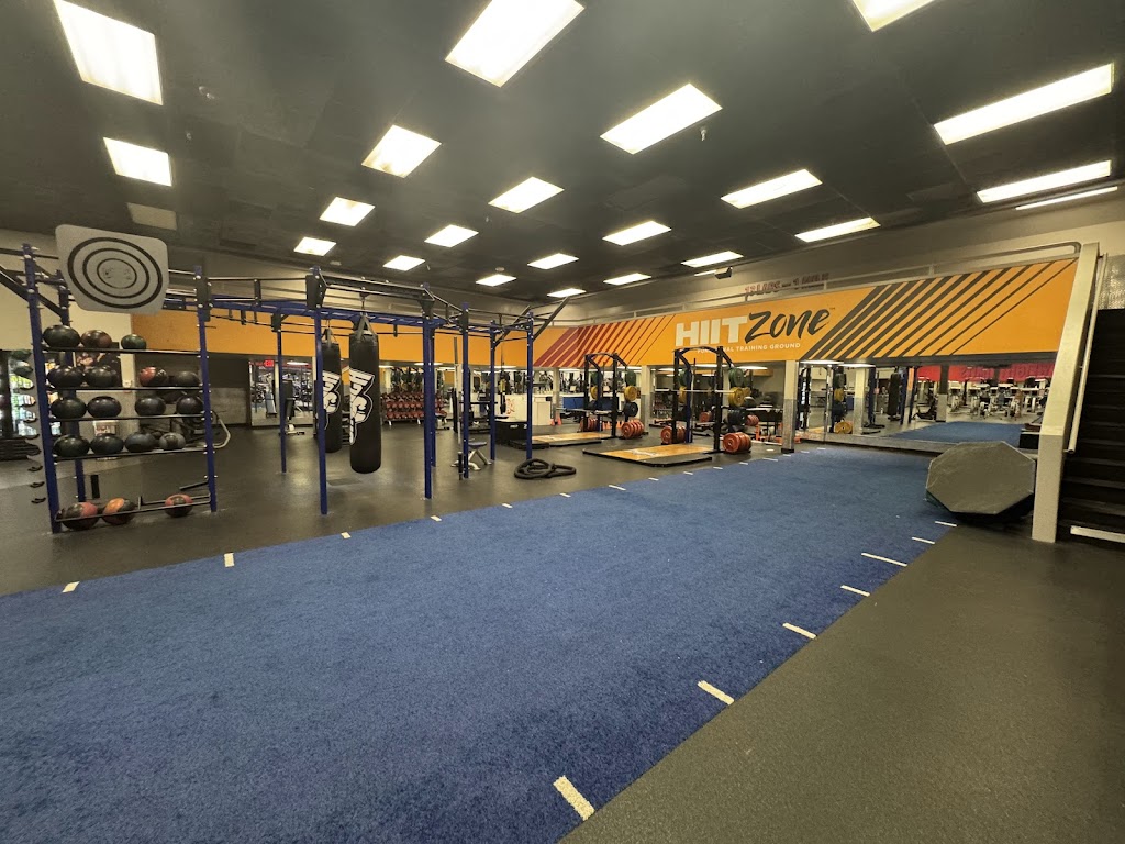  Crunch Fitness - Cerritos
