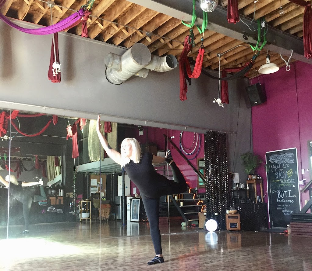  Open Minds Fusion Studio & Earth Goddess Yoga