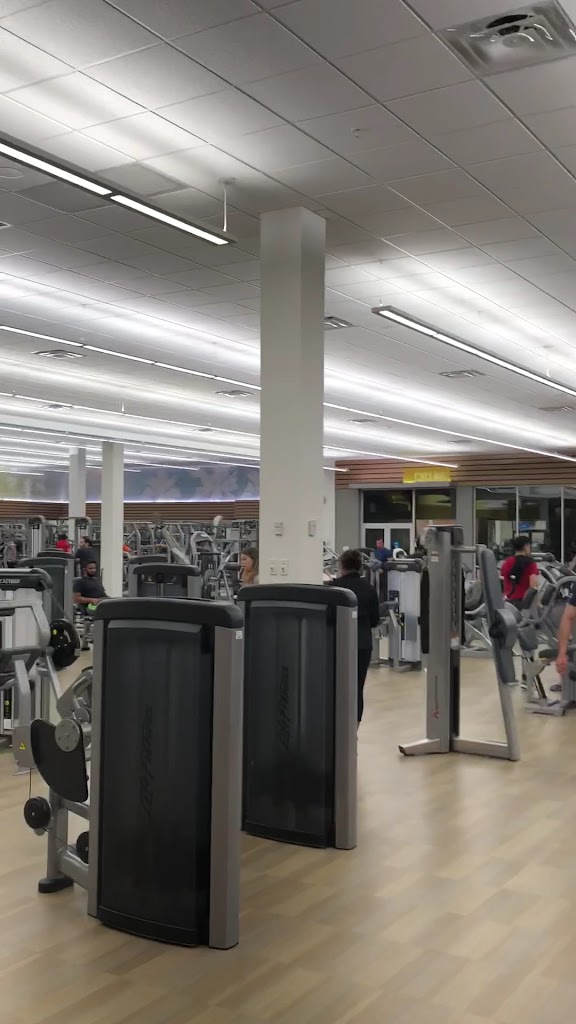  LA Fitness
