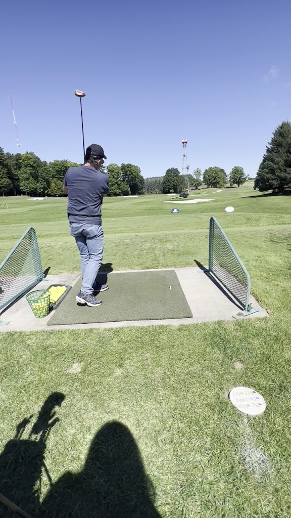  Bay Meadows Family Golf Course