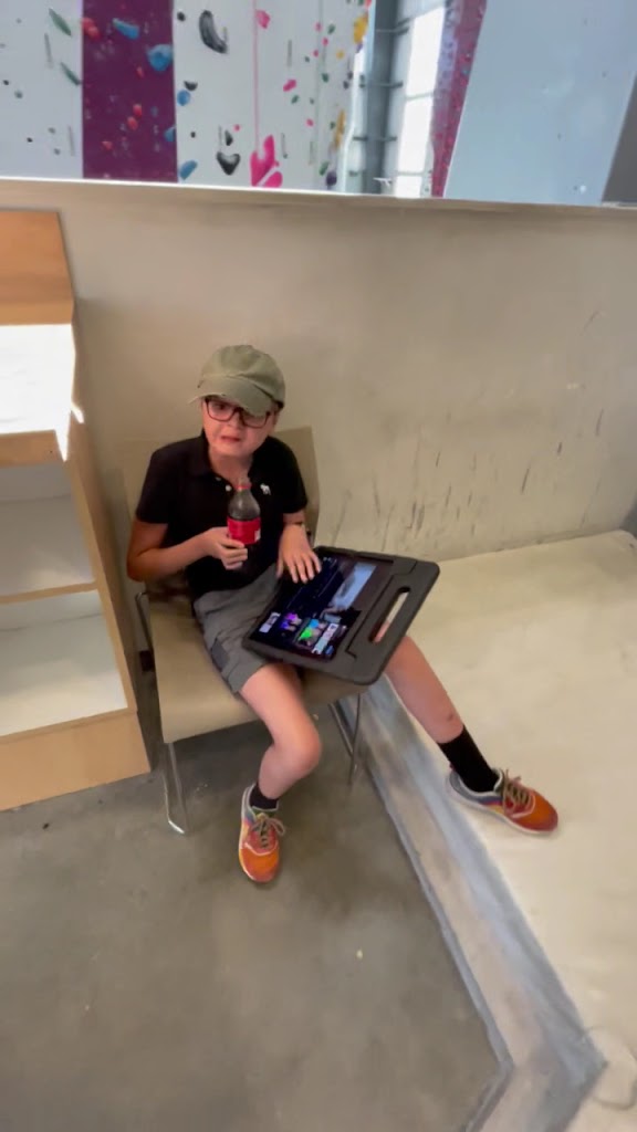  Momentum Indoor Climbing Katy