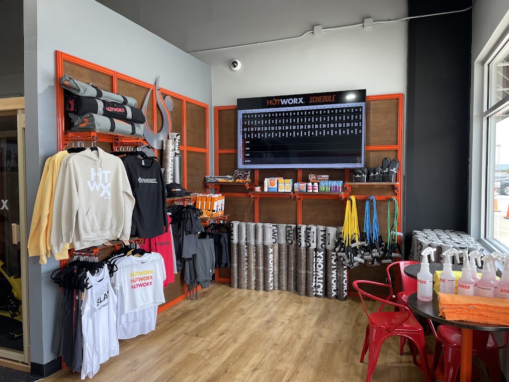  HOTWORX - Bentonville, AR - Walton