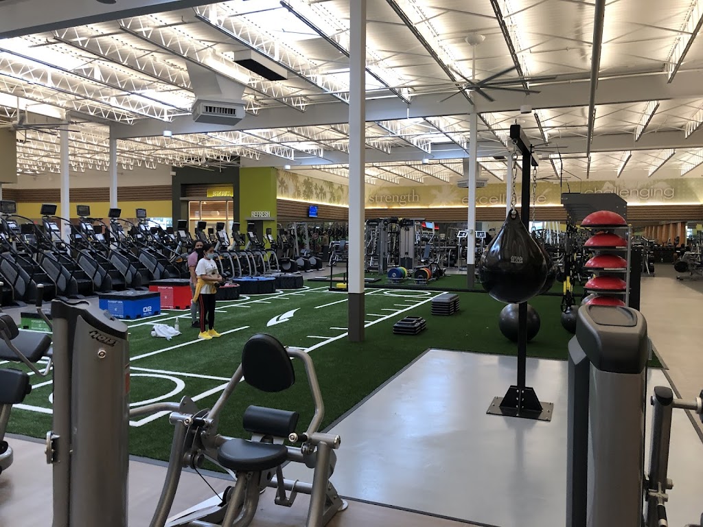  LA Fitness