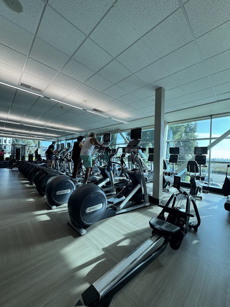  LA Fitness