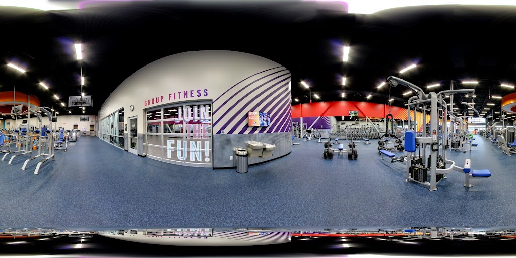  Crunch Fitness - Round Rock