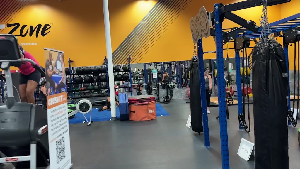 Crunch Fitness - Pembroke Pines