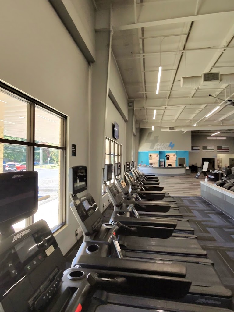  CLUB4 Fitness Horn Lake