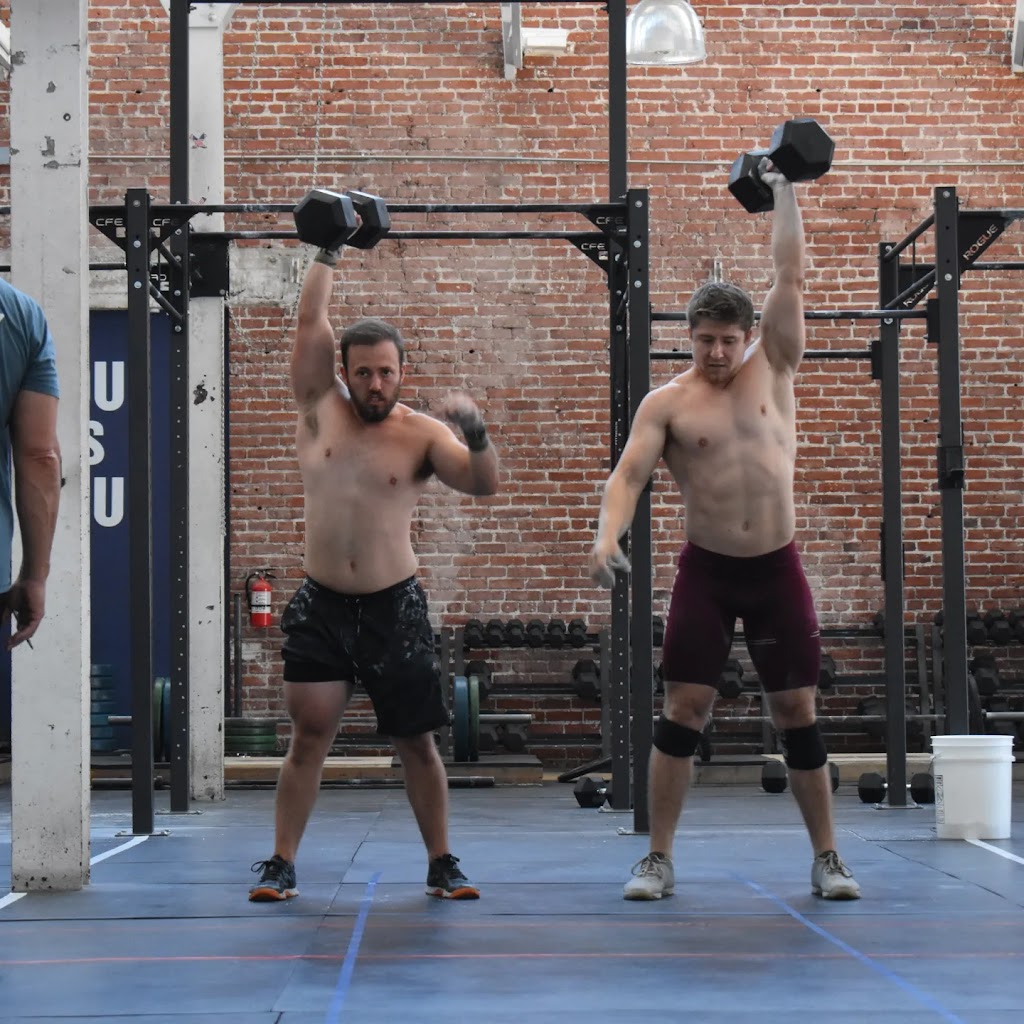  The People's Fitness