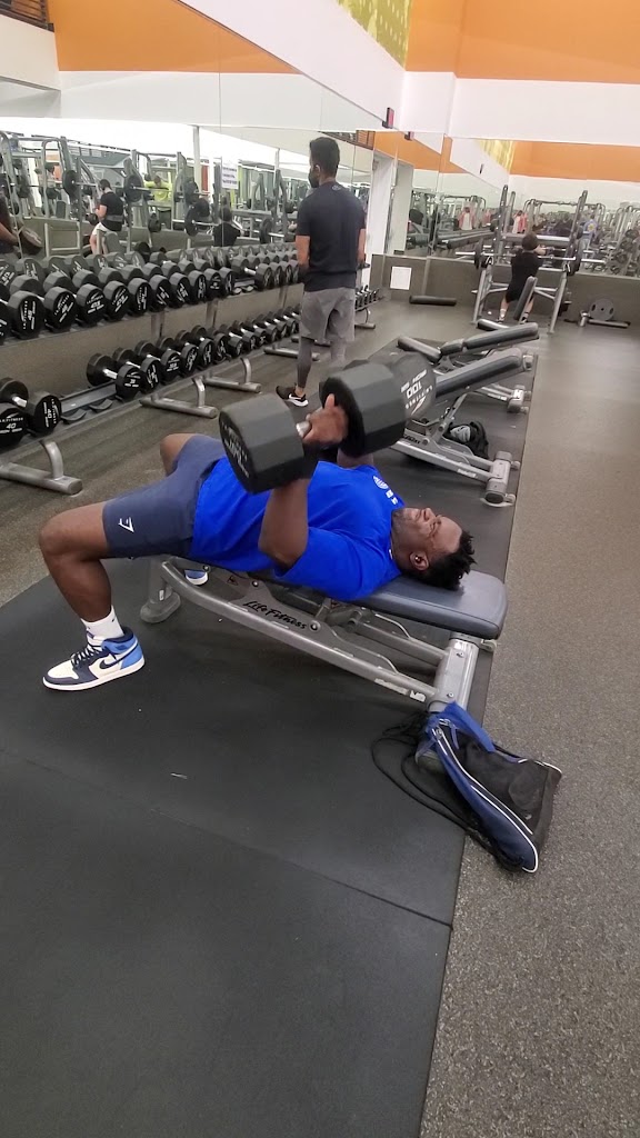  LA Fitness