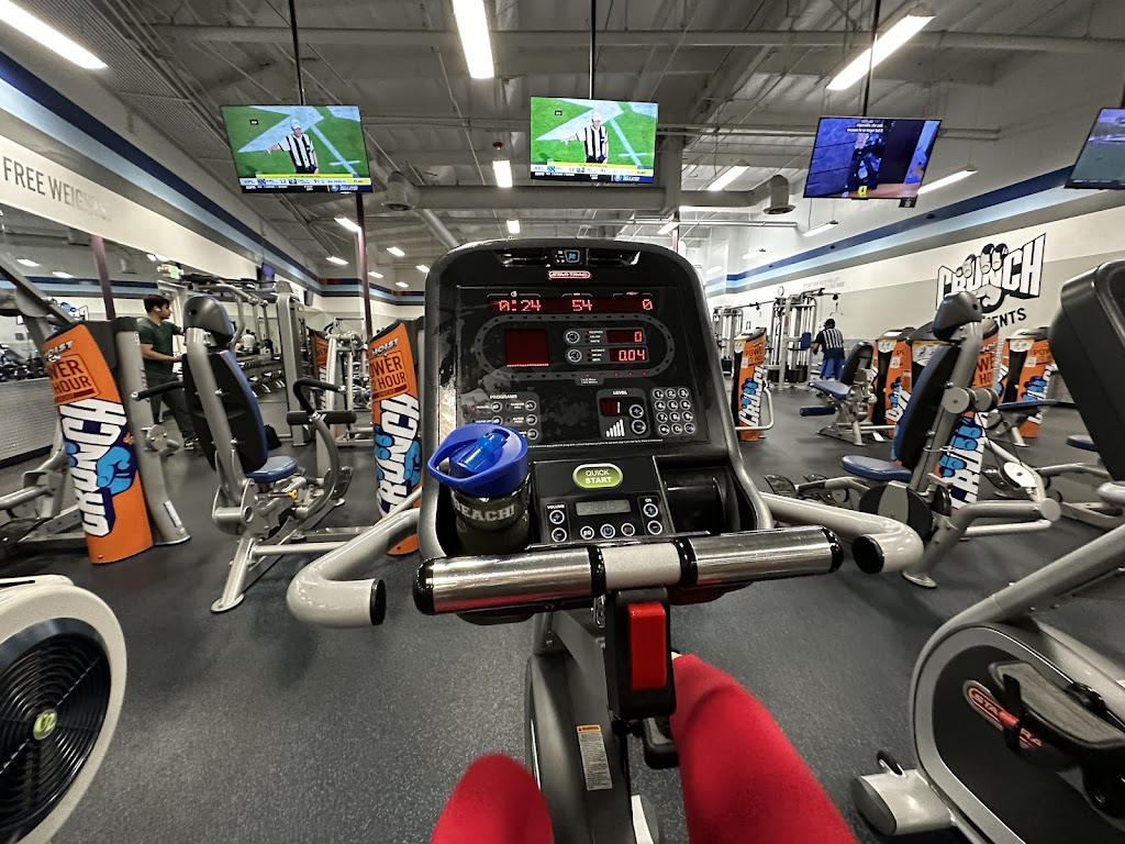 Crunch Fitness - Long Beach