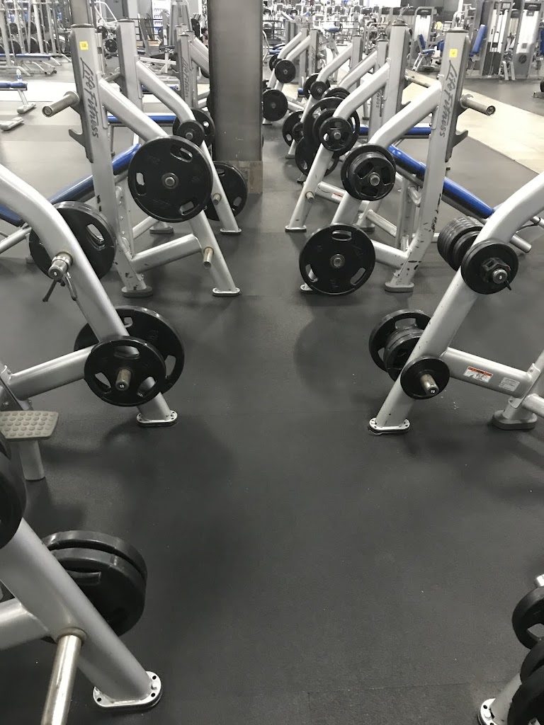  Crunch Fitness & Empire Barbell