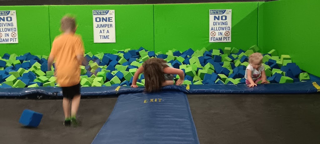  Trampoline jump