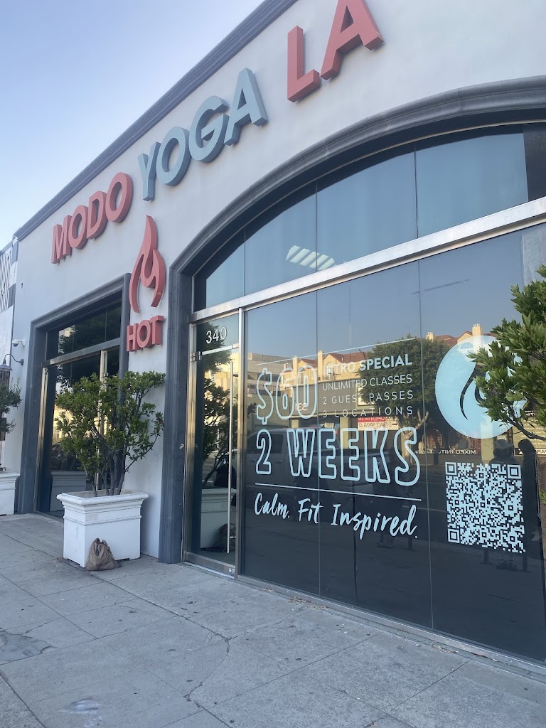  Modo Yoga LA