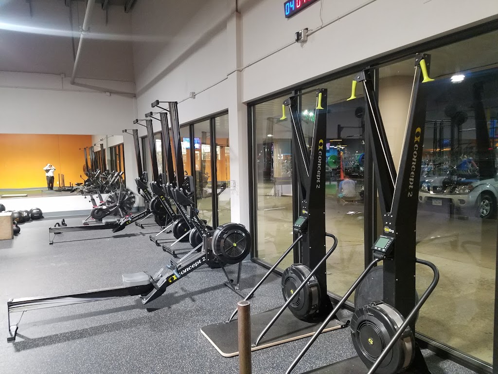  Genesis Health Clubs - Merle Hay