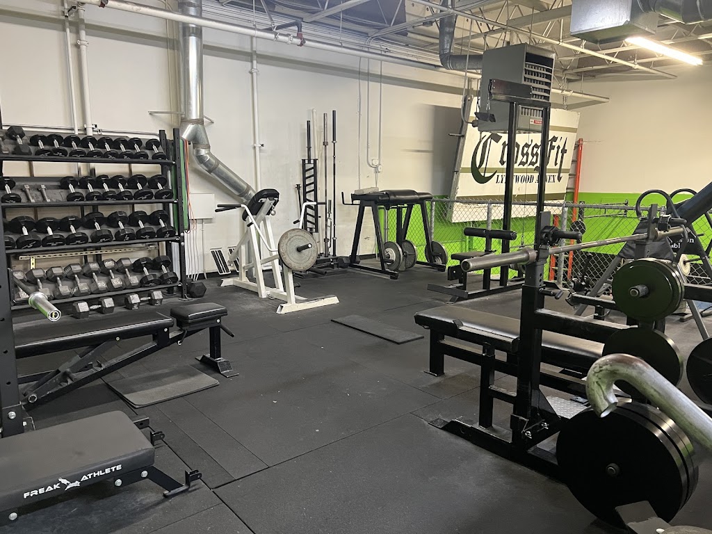  Lynnwood CrossFit Local's Gym