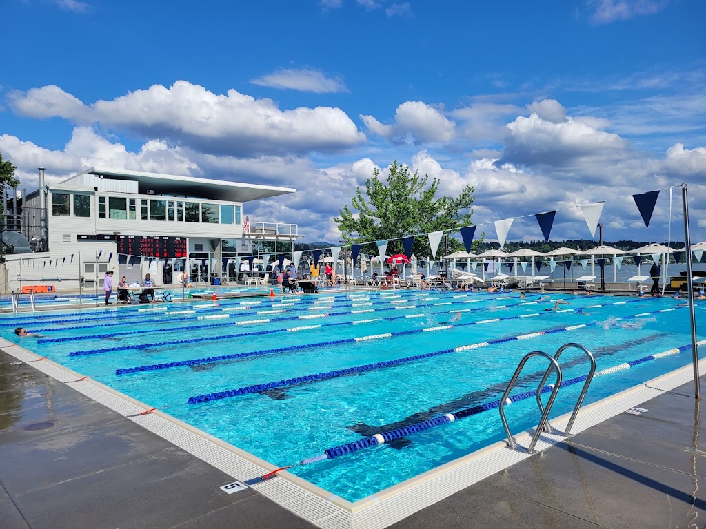  Mercer Island Beach Club