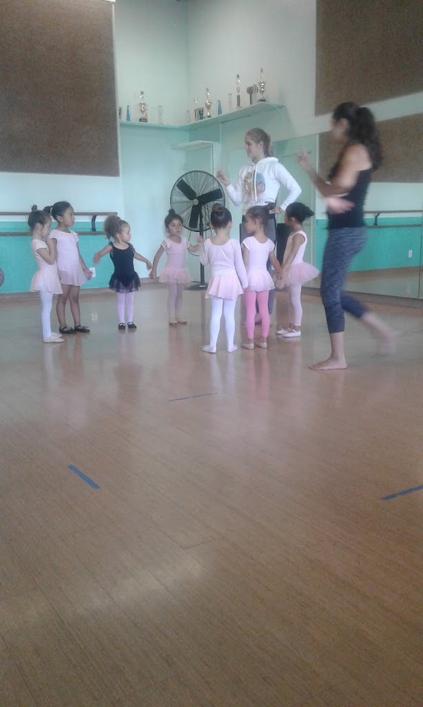  Dance Arts Jeanne Robinson