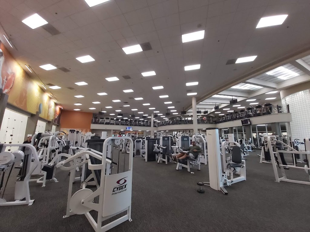  LA Fitness