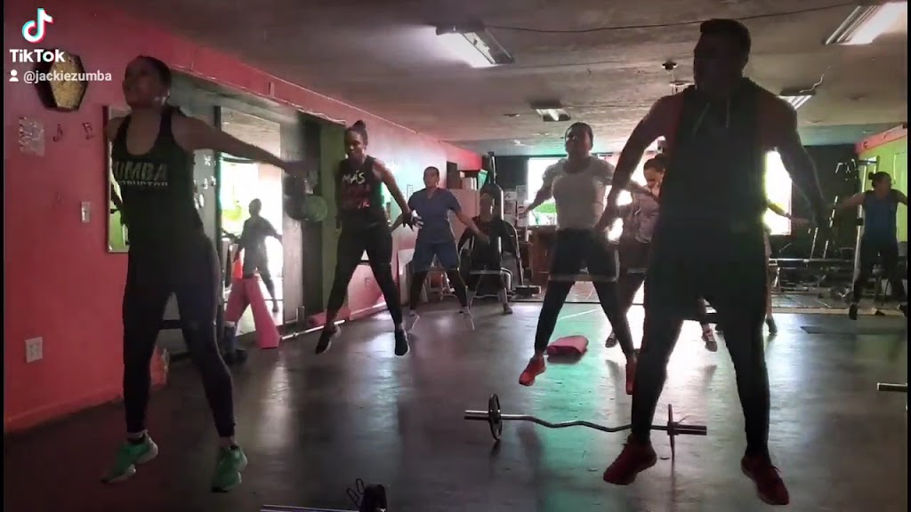  Zumba con jackie