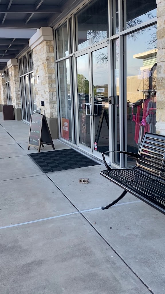  HOTWORX - Bee Cave, TX - Shops at the Galleria