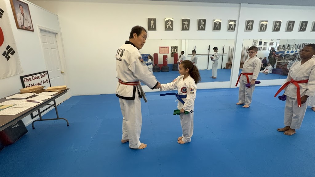  Yi's Karate Institute