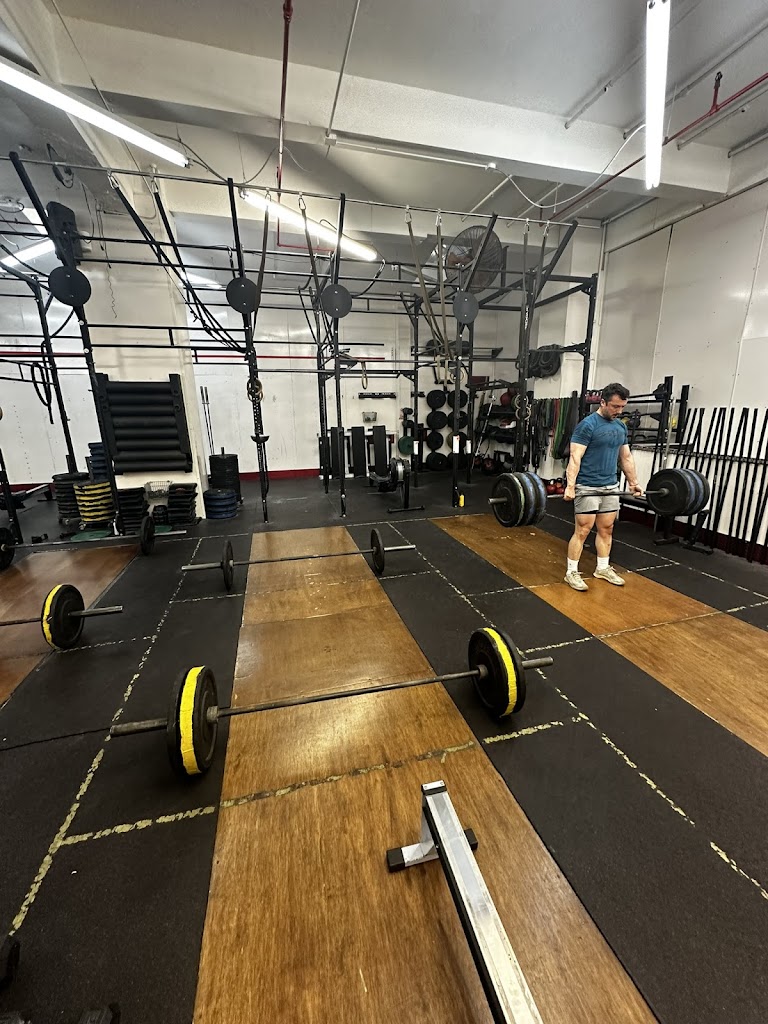  CrossFit Hell's Kitchen NYC