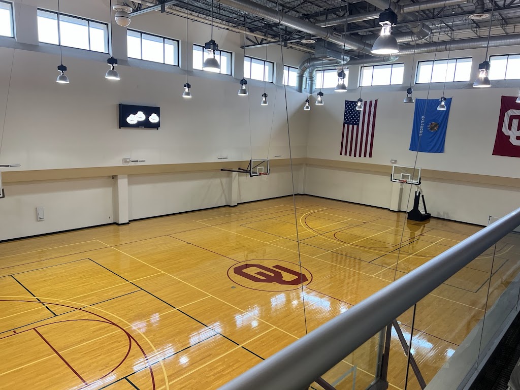  University Health Club