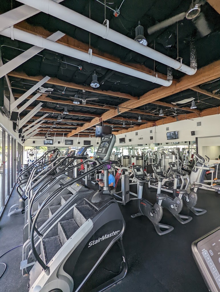  Agoura Fitness