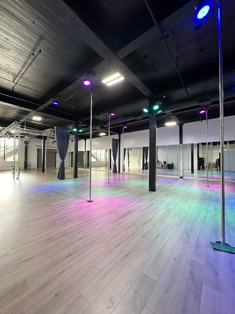  Revel Room Studios - San Jose