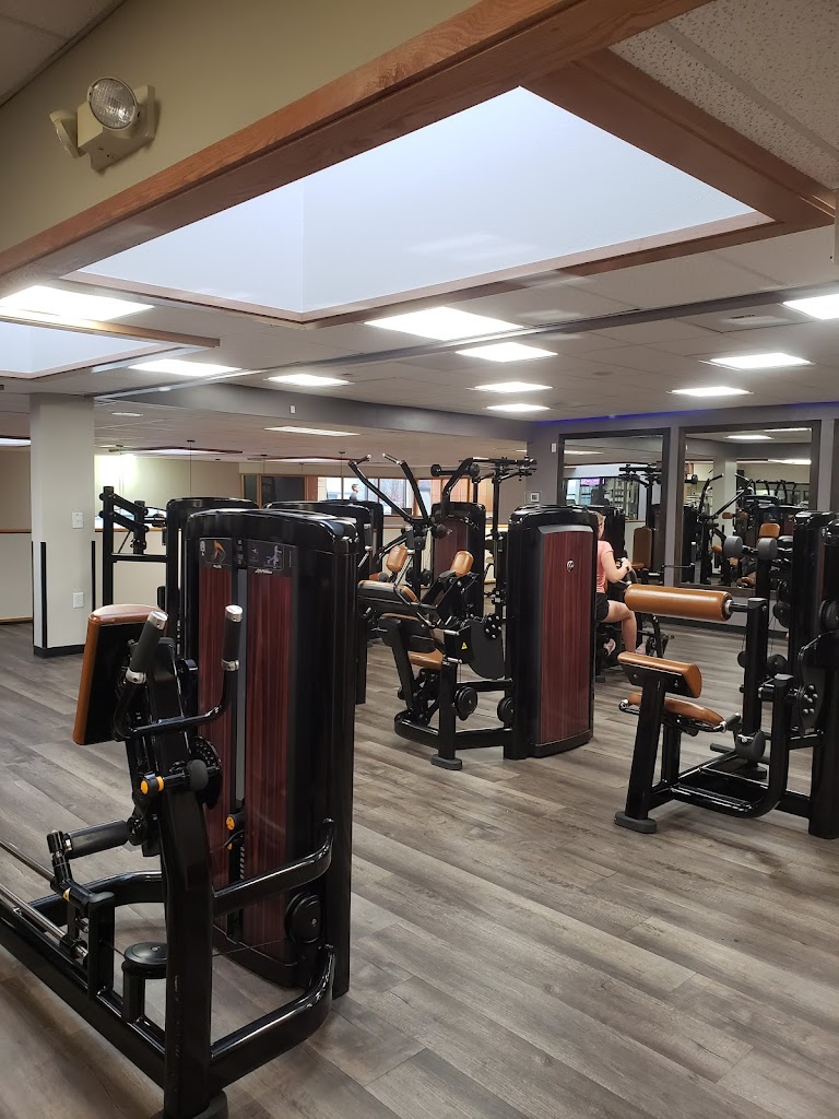  Harbor Square Athletic Club