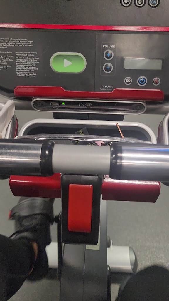  Crunch Fitness - Simi Valley