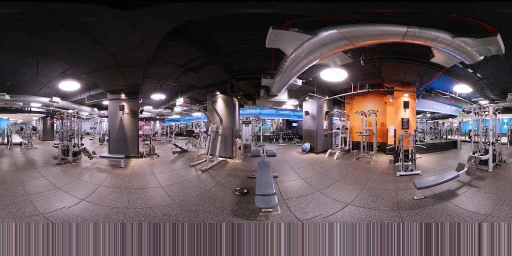  Crunch Fitness - FiDi