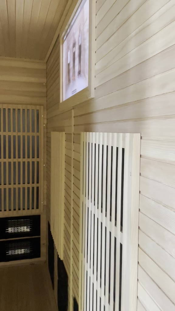  HOTWORX - Eagan, MN - Town Centre