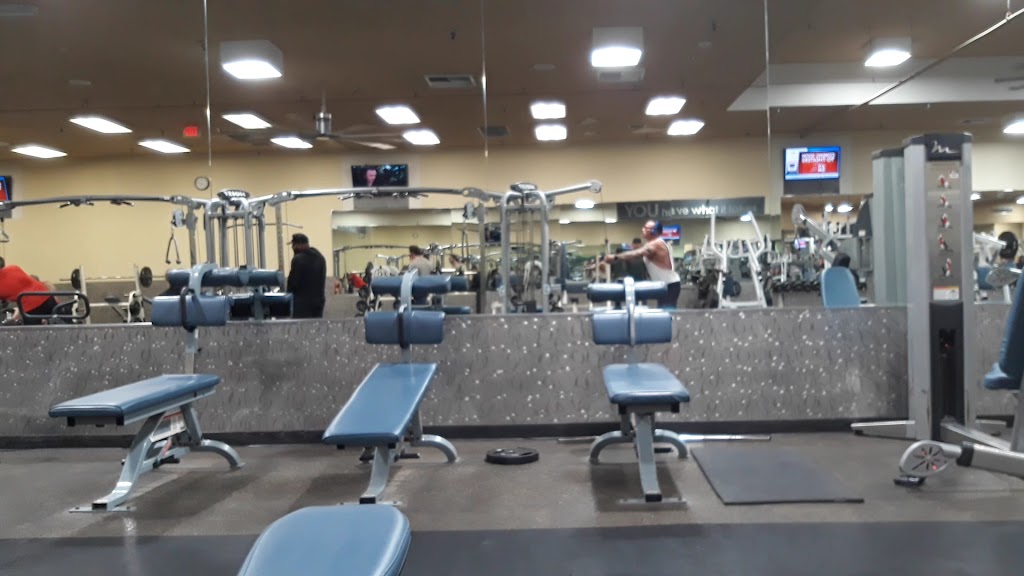  24 Hour Fitness