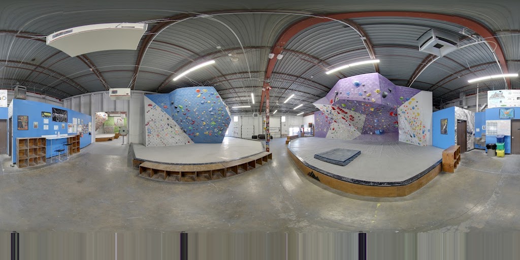  Denver Bouldering Club Central