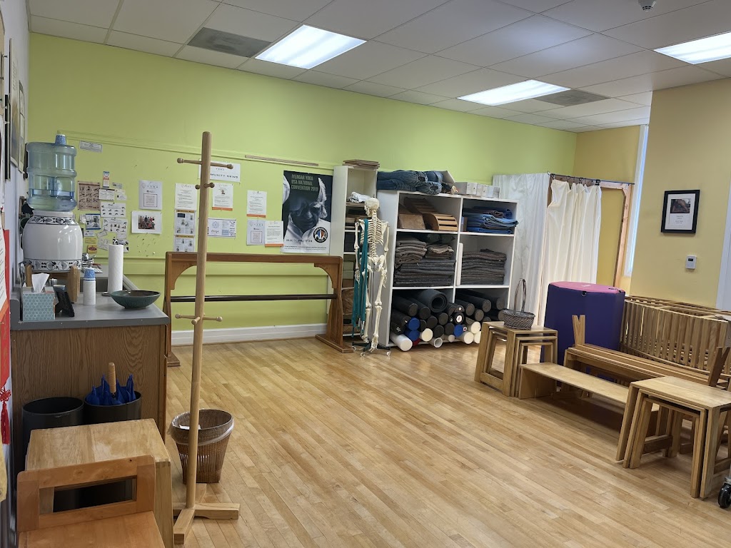  Iyengar Yoga South Bay