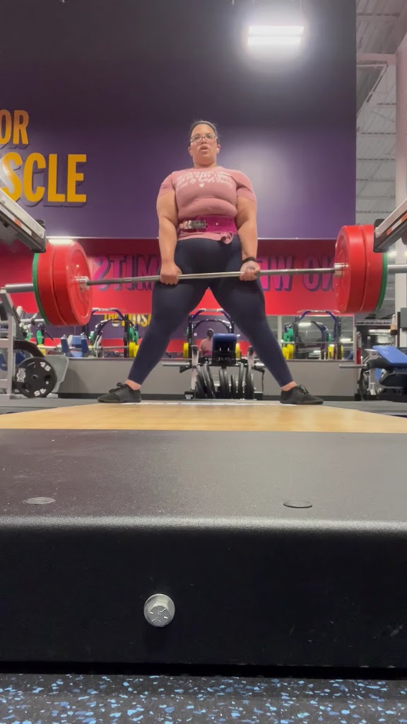  Crunch Fitness - Yukon